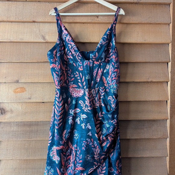 Halley Draped Midi Dress - Picture 2 of 4